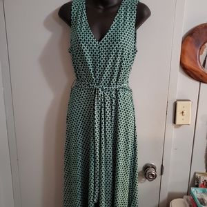 H & M polyester dress